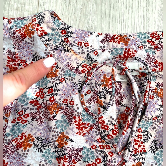 LOFT • Beautiful Womens Floral Keyhole Tie Top Blouse Long Sleeve - Picture 11 of 11